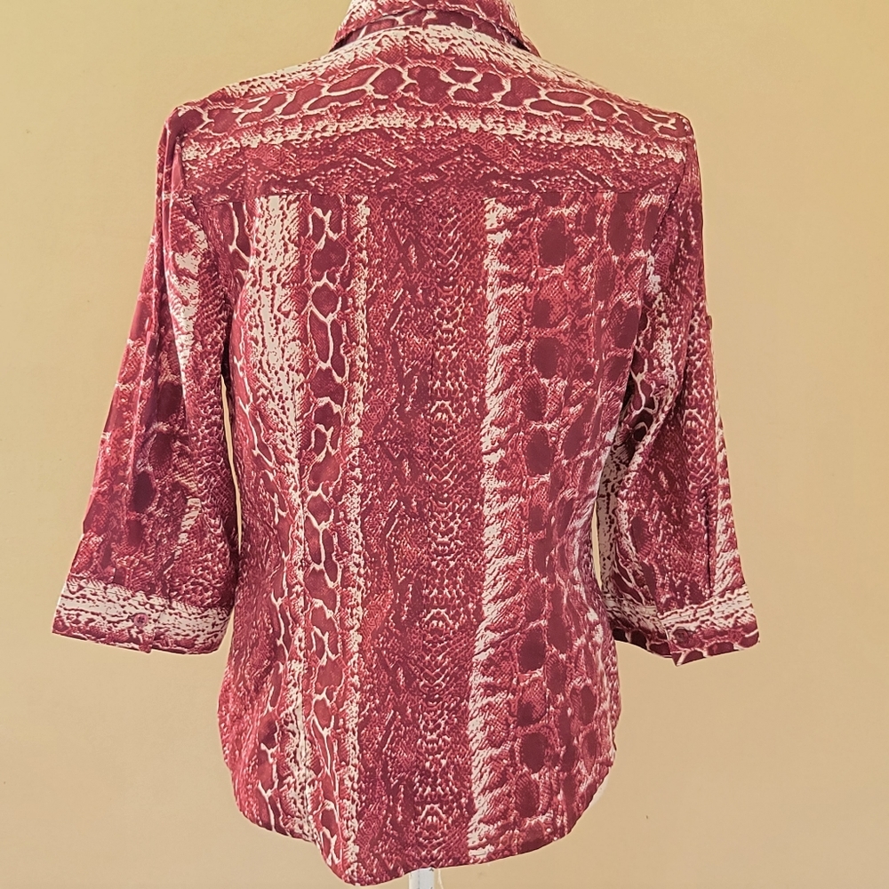 Millennium Printed Button Down Size Medium - image 4